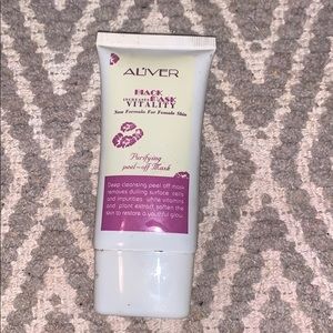 Purifying black face mask